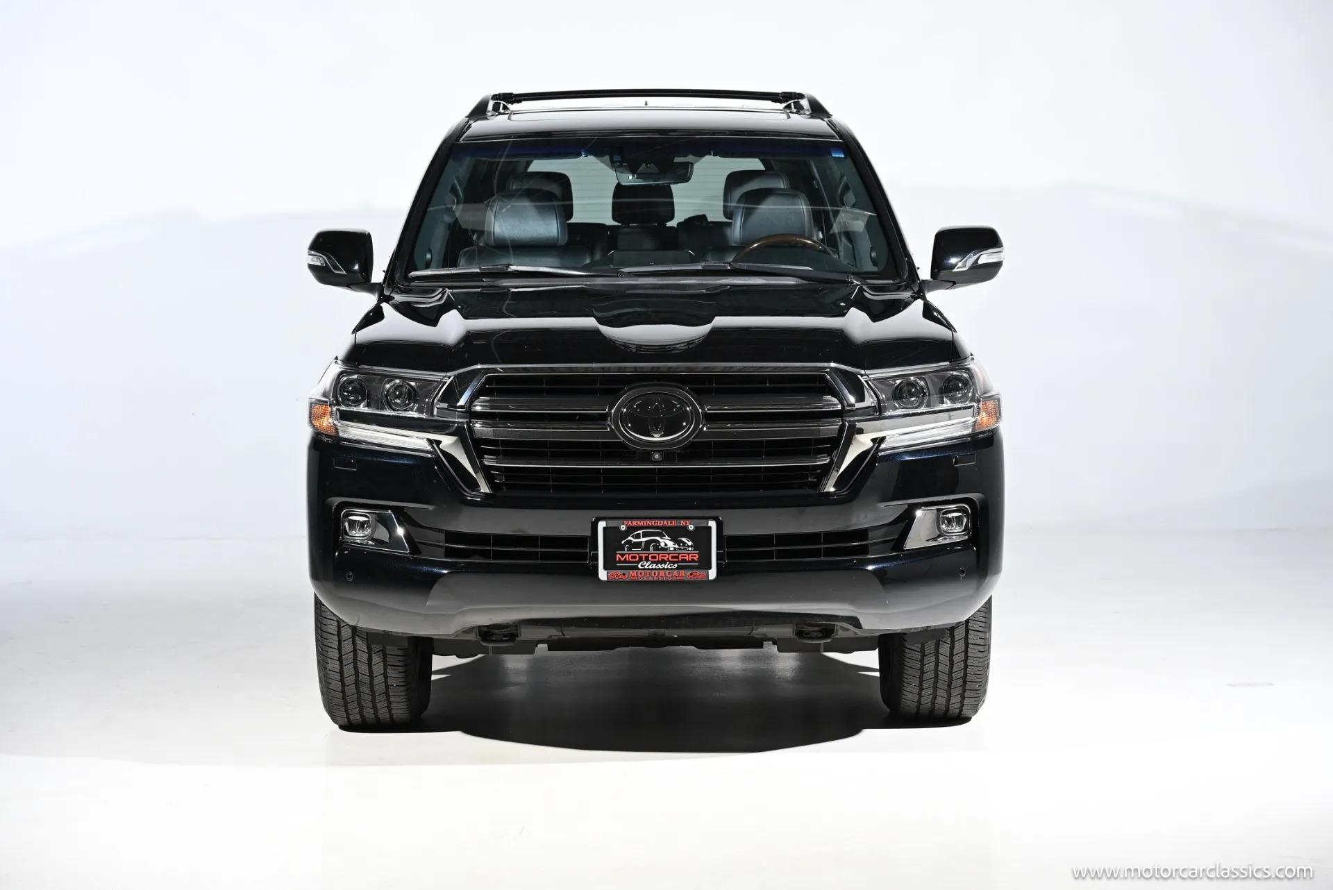 2020 Toyota Land Cruiser Heritage Edition - 3