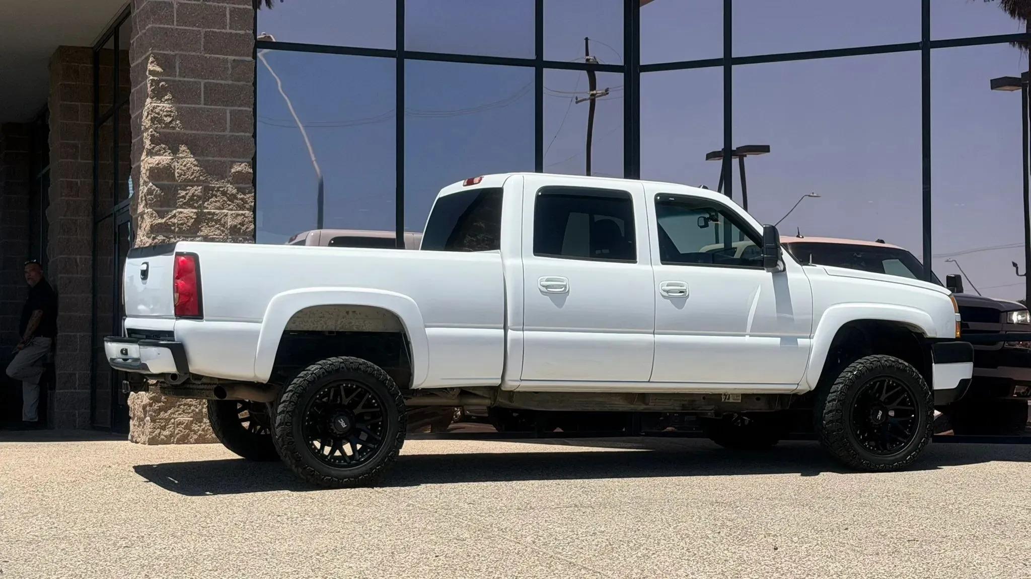 2004 Chevrolet Silverado 2500HD LT