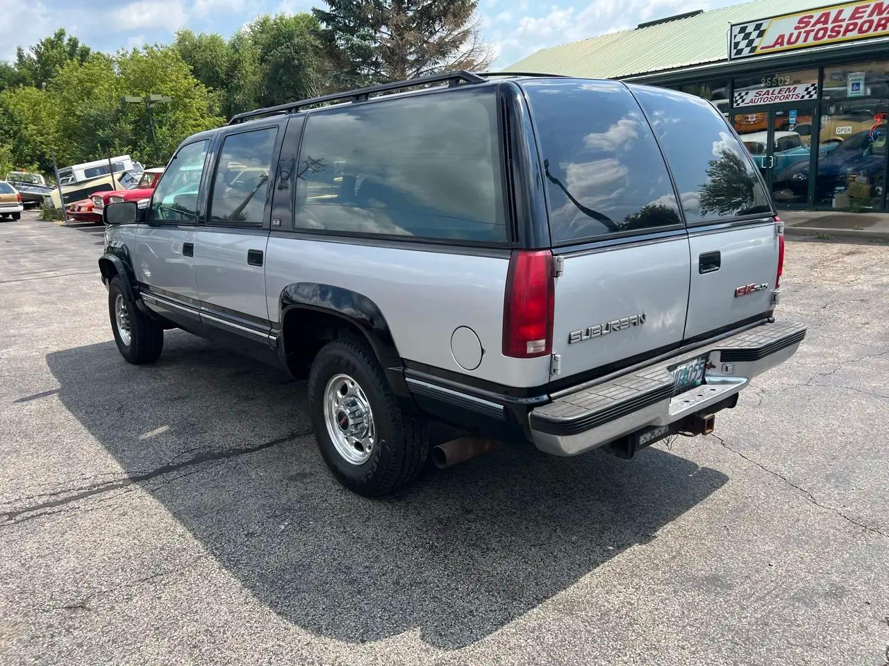 1993 GMC Suburban 2500 4WD - 3
