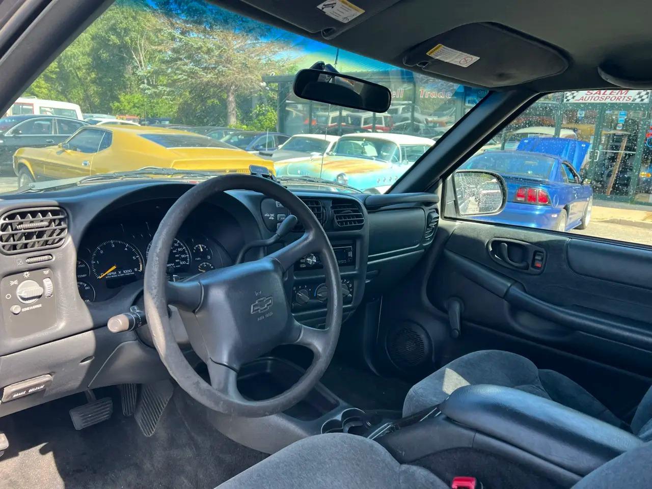 2000 Chevrolet Blazer S-10