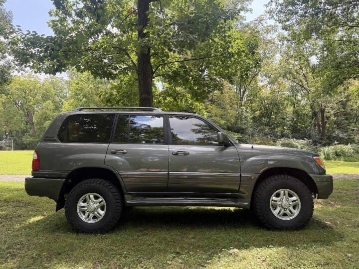 2002 Lexus LX 470