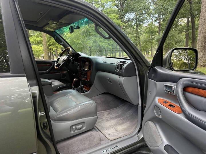 2002 Lexus LX 470