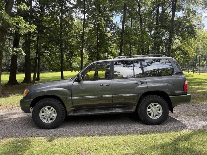 2002 Lexus LX 470