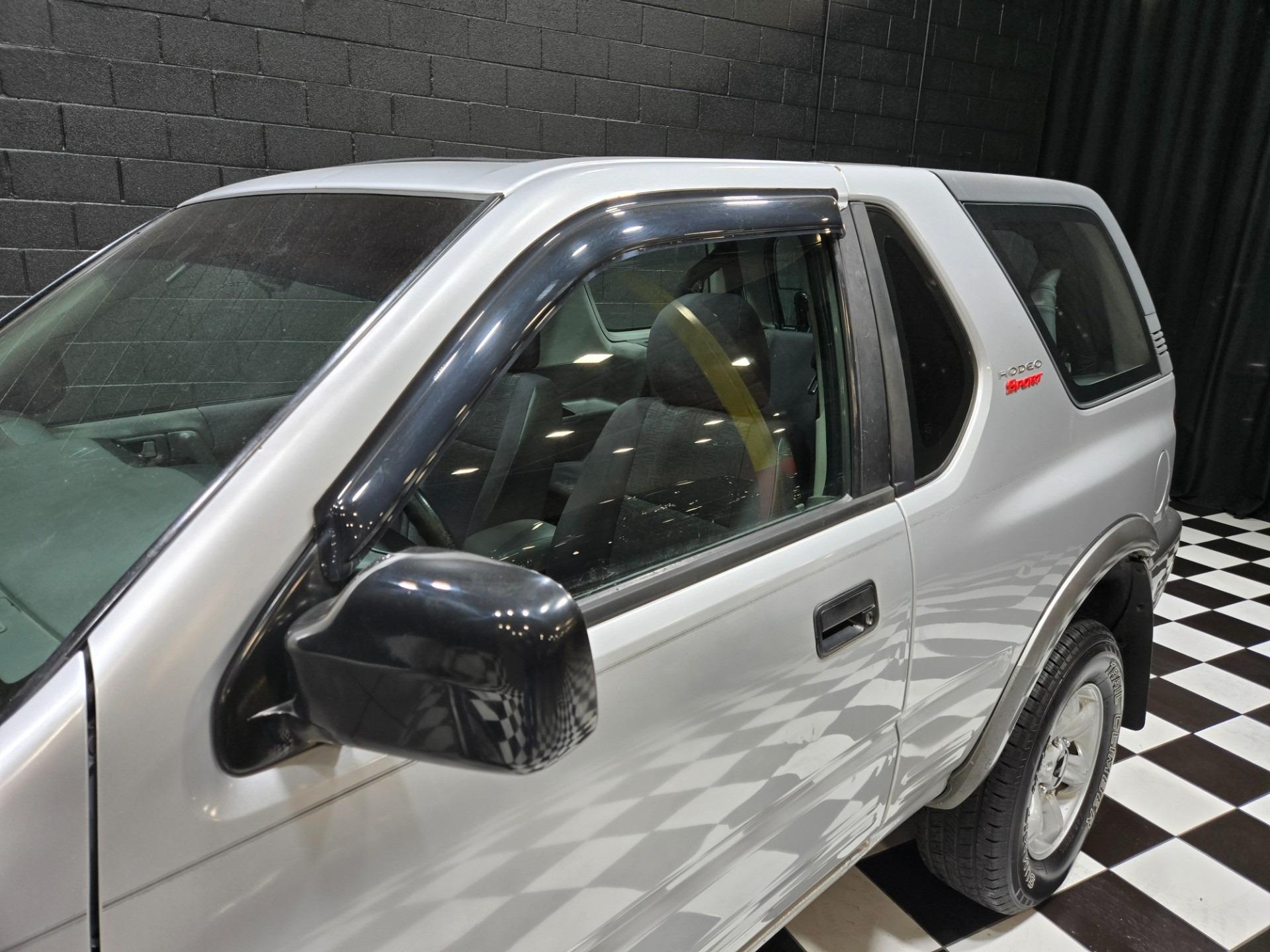 2002 Isuzu Rodeo Sport S