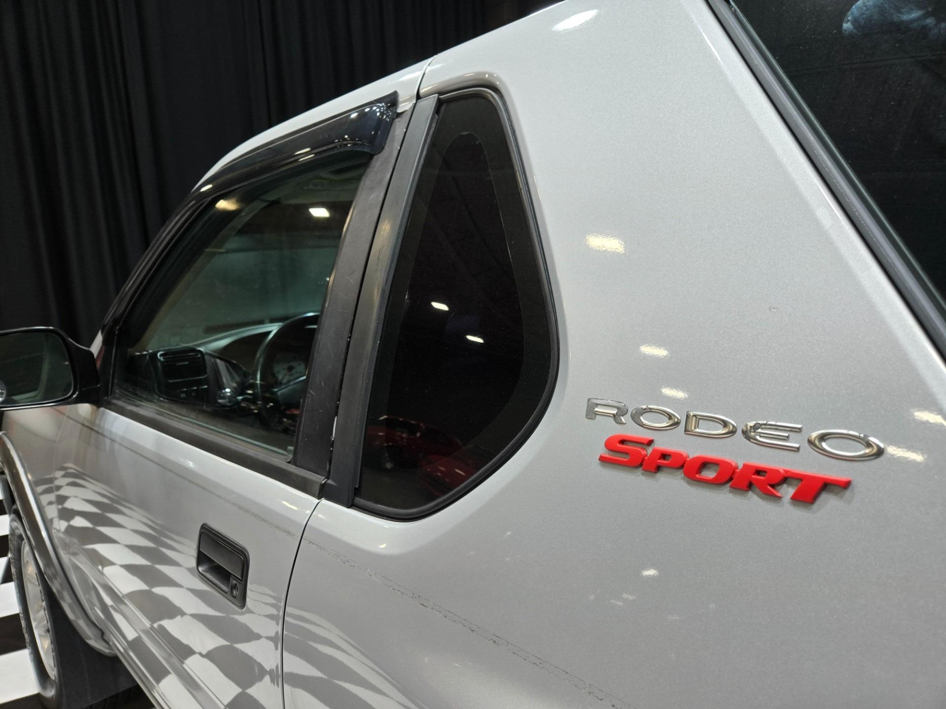 2002 Isuzu Rodeo Sport S