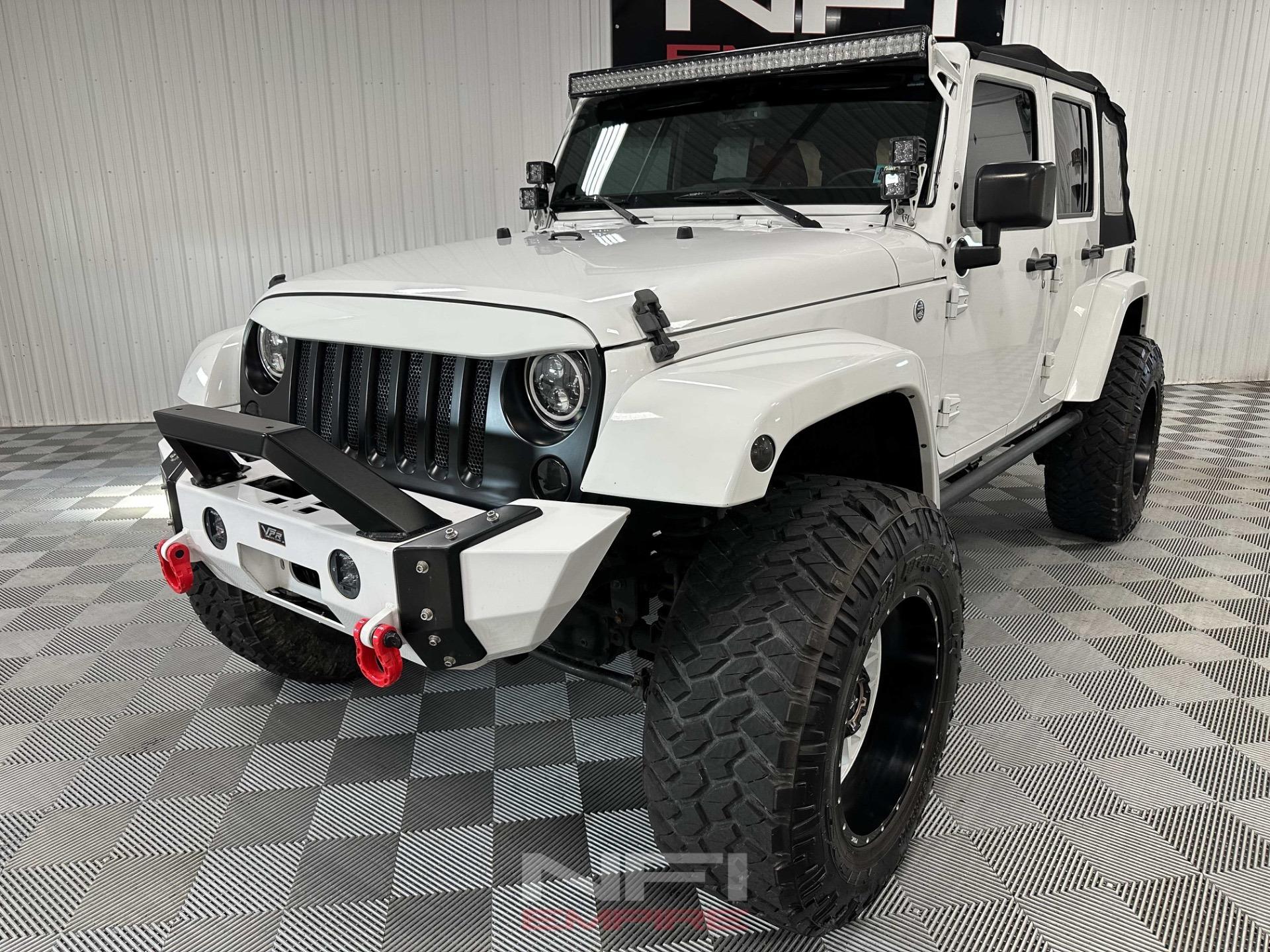 2016 Jeep Wrangler Unlimited Sahara - 3