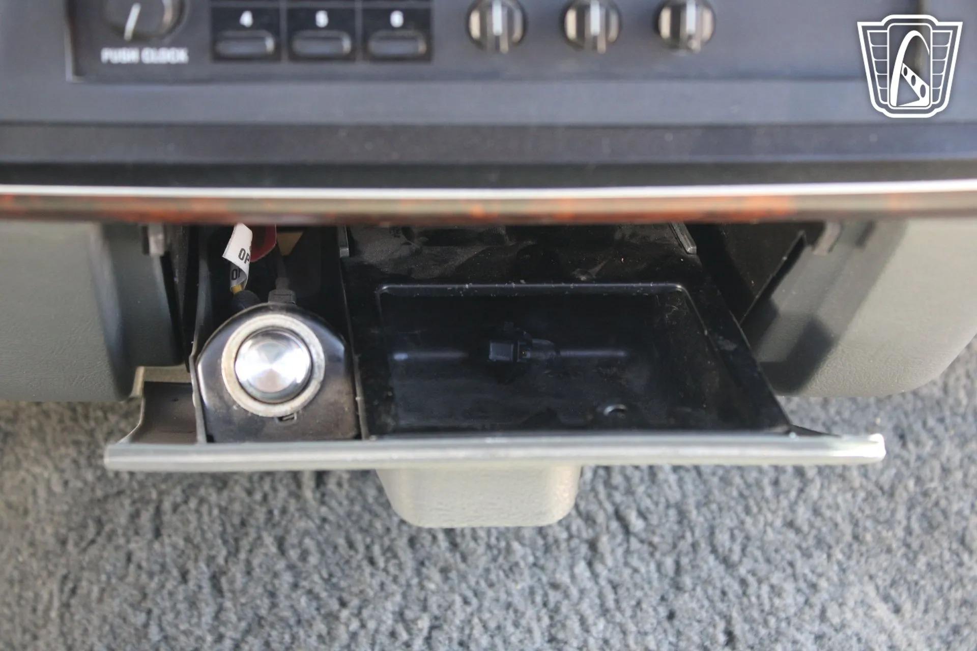 1991 Ford F-250 XLT Lariat