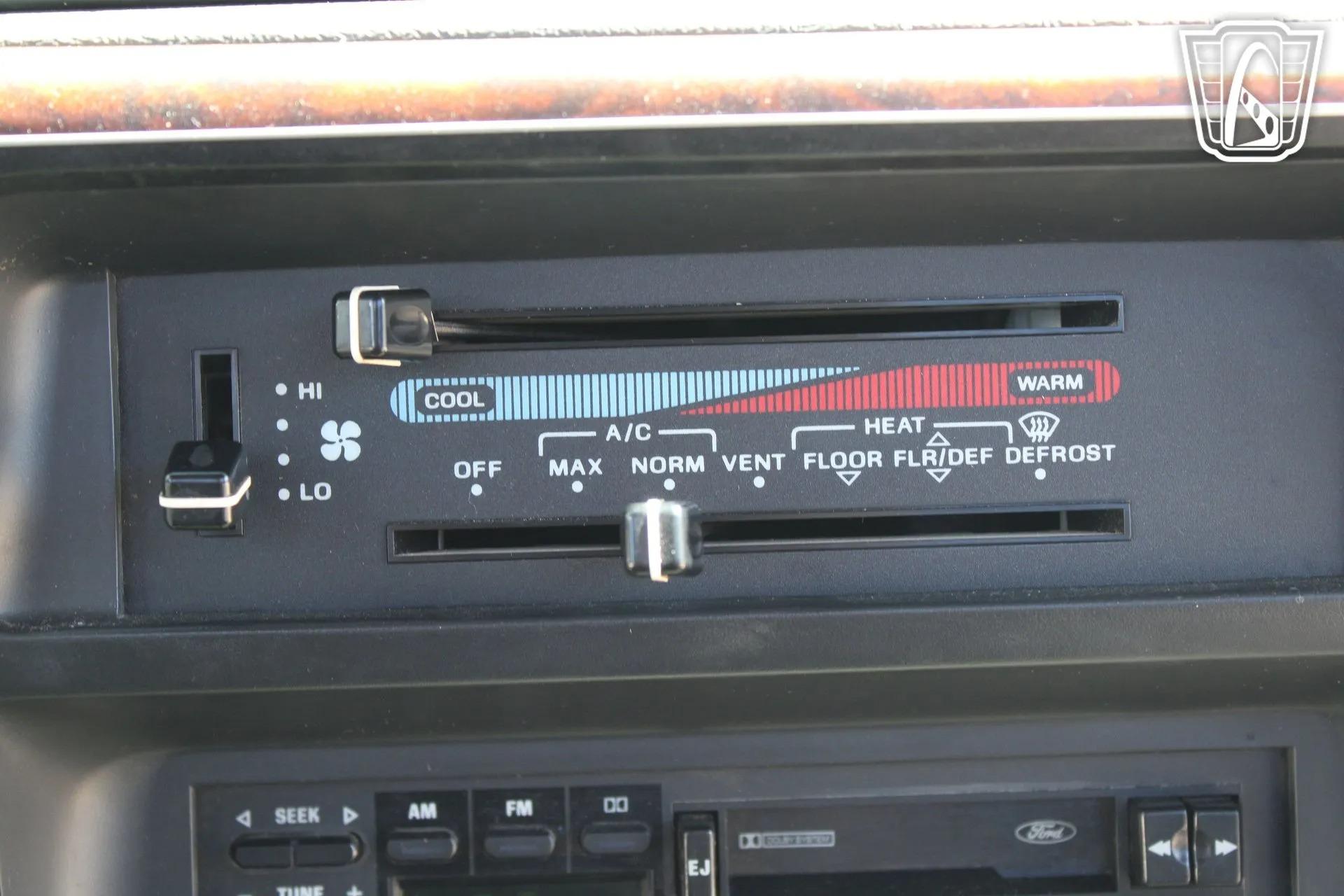 1991 Ford F-250 XLT Lariat