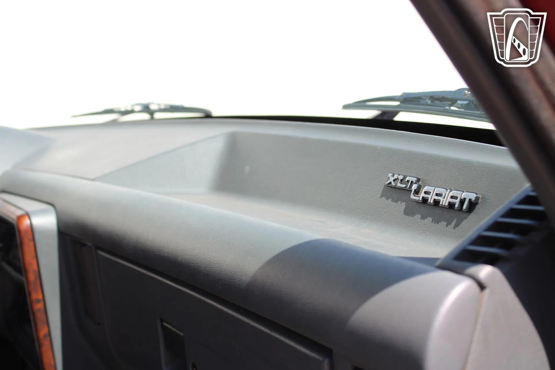 1991 Ford F-250 XLT Lariat