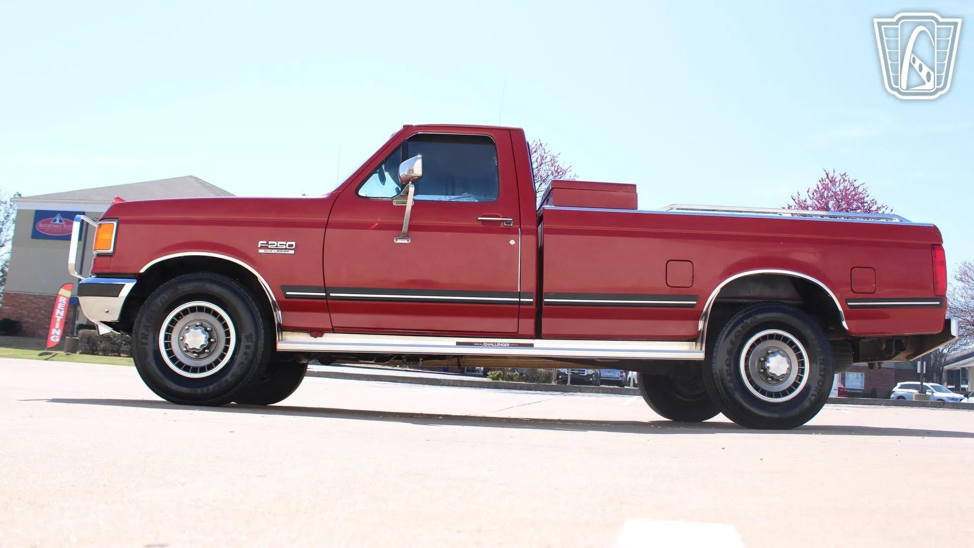 1991 Ford F-250 XLT Lariat