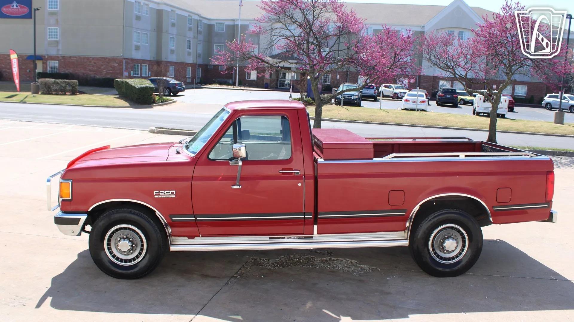 1991 Ford F-250 XLT Lariat