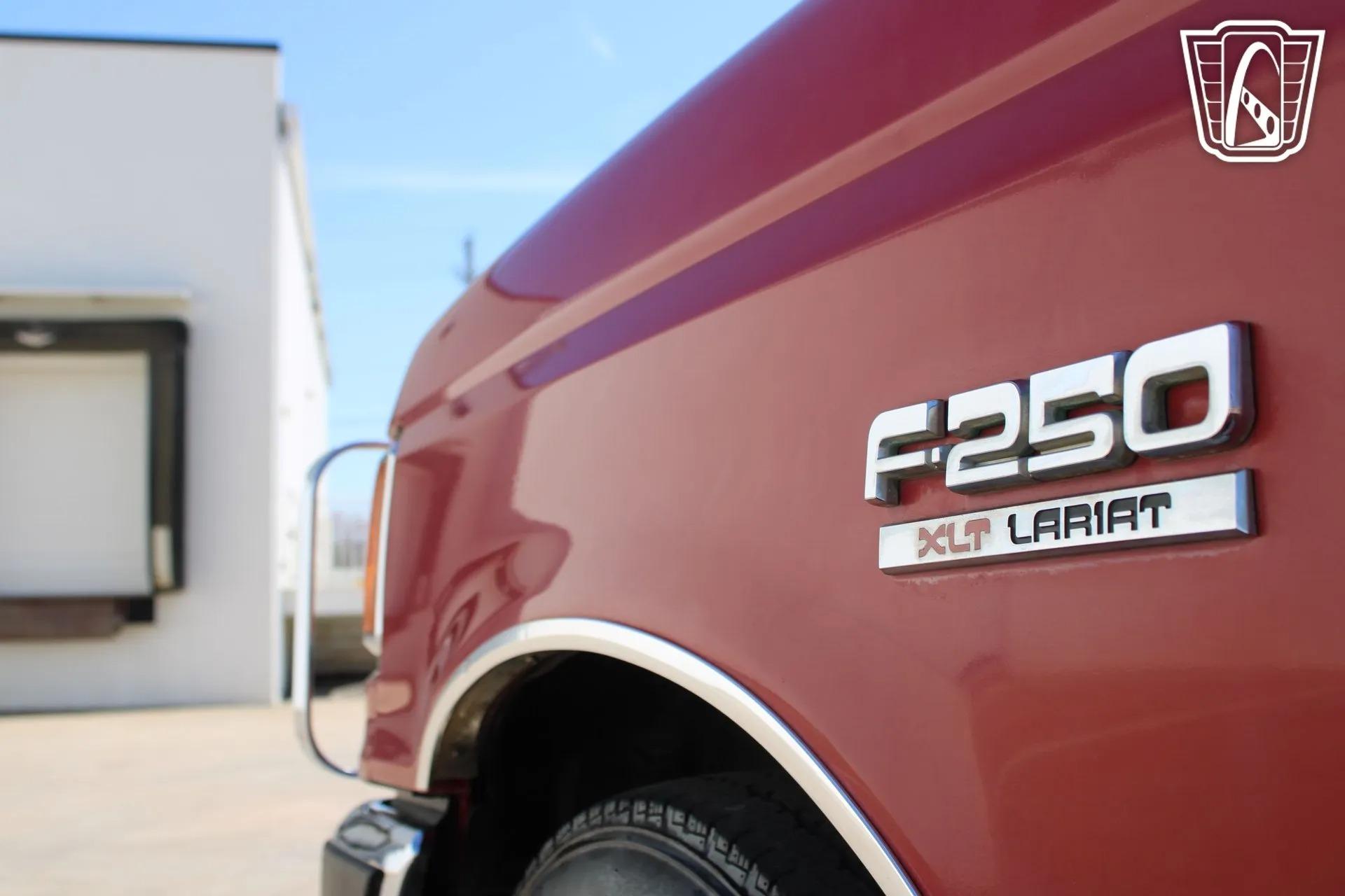 1991 Ford F-250 XLT Lariat