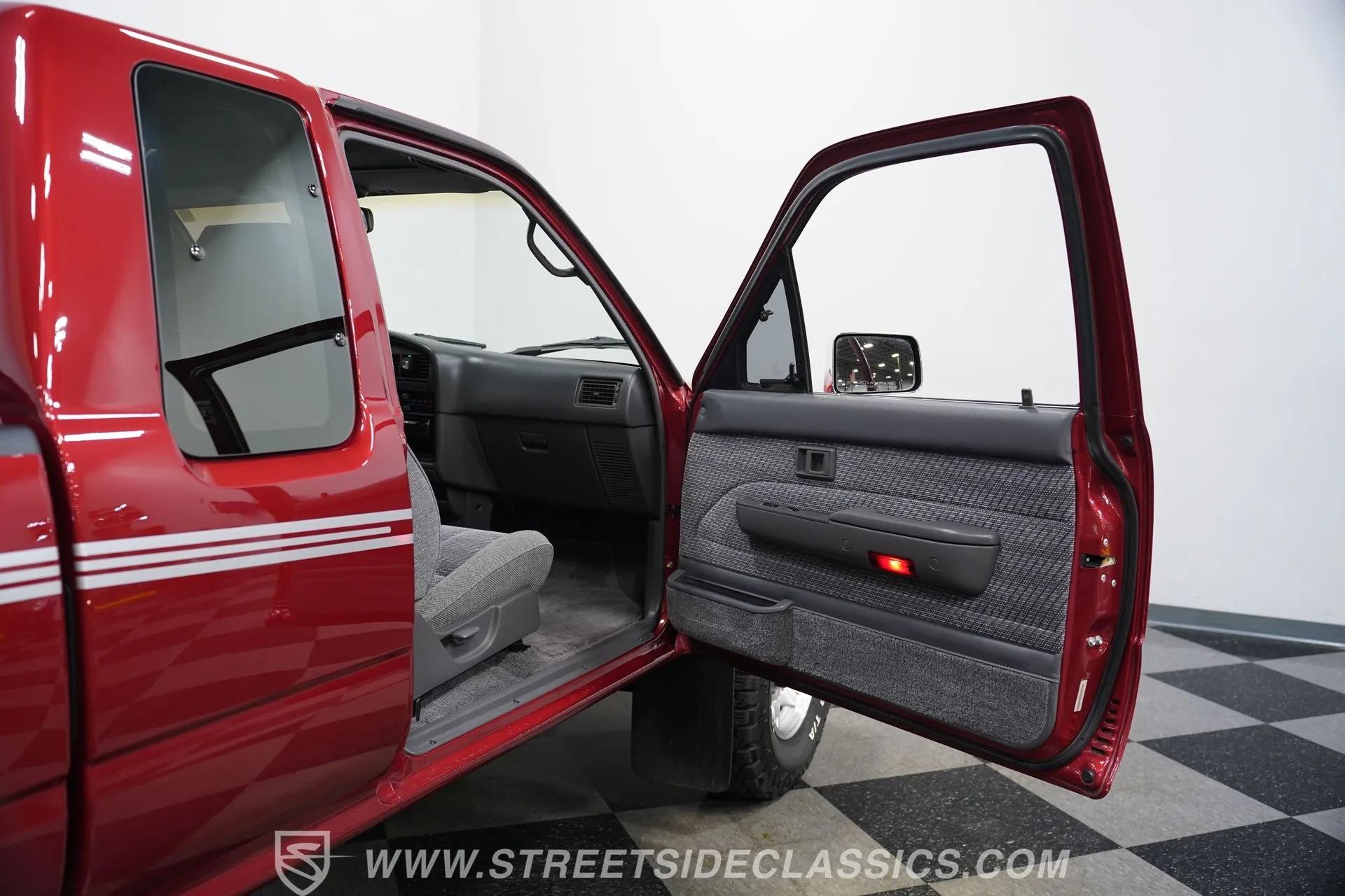 1993 Toyota Pickup XCAB SR5 4x4