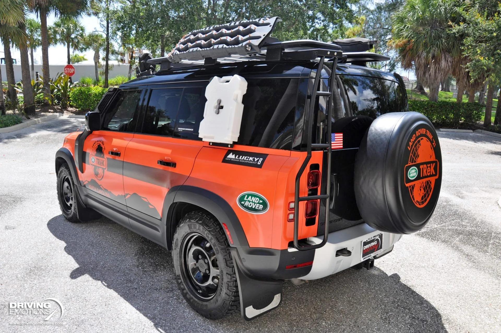 2022 Land Rover Defender 110 S TReK