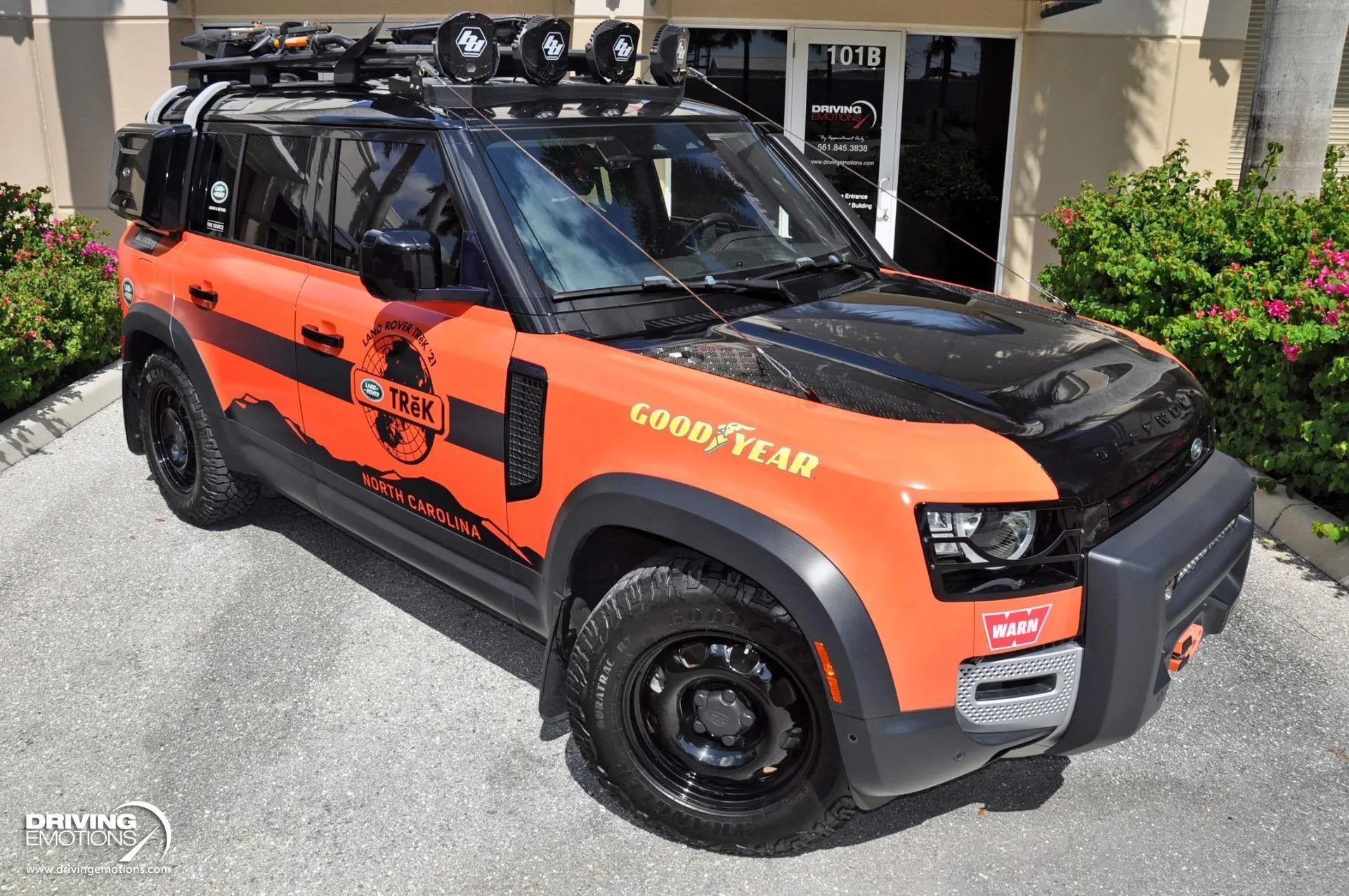 2022 Land Rover Defender 110 S TReK - 3