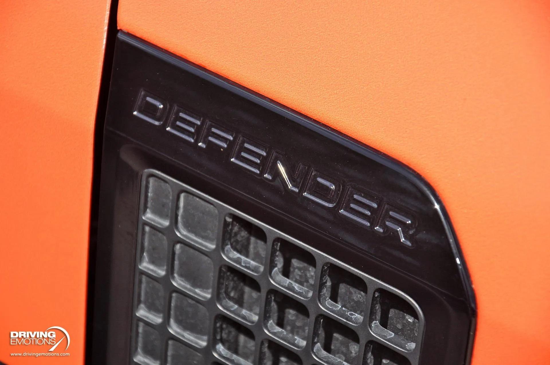 2022 Land Rover Defender 110 S TReK