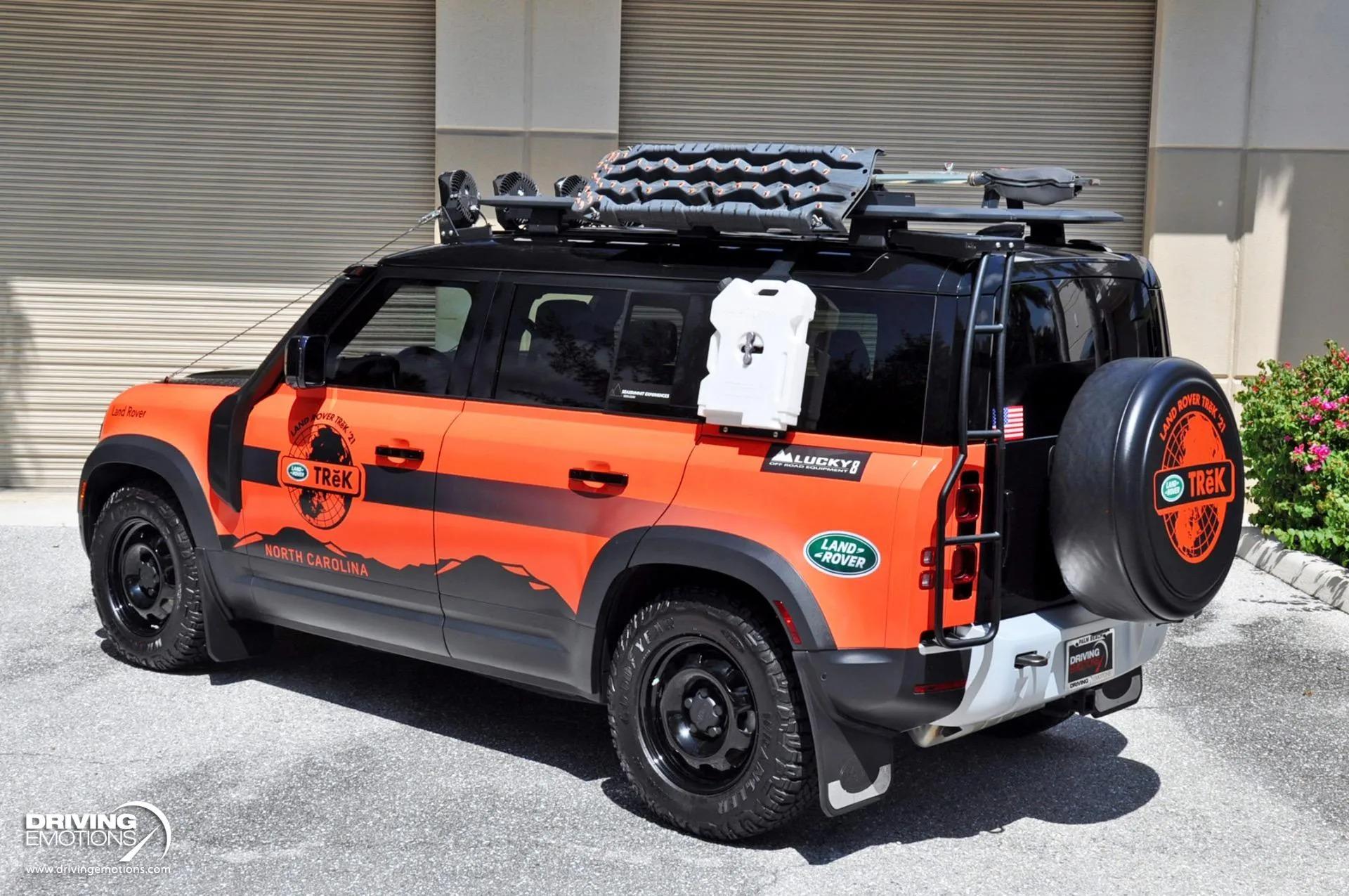 2022 Land Rover Defender 110 S TReK