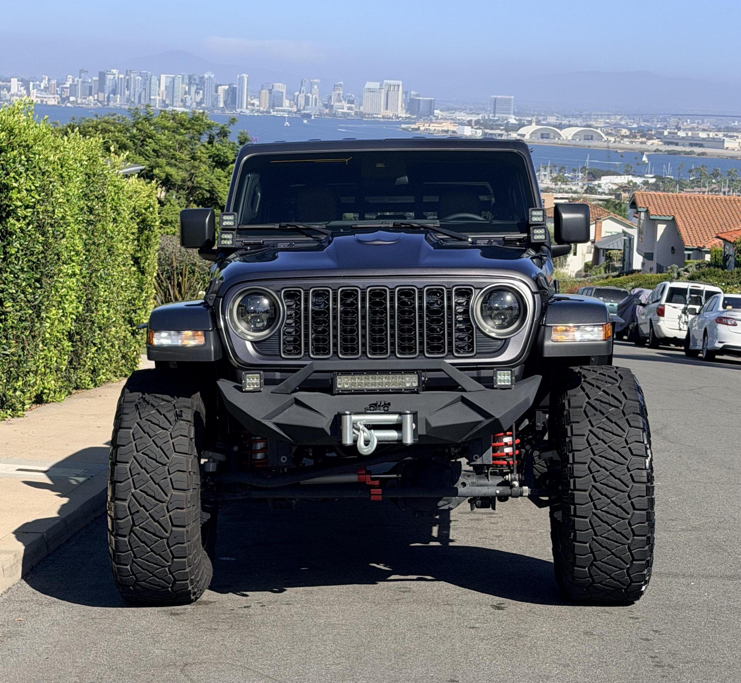 2025 Jeep Gladiator Sport S - 2