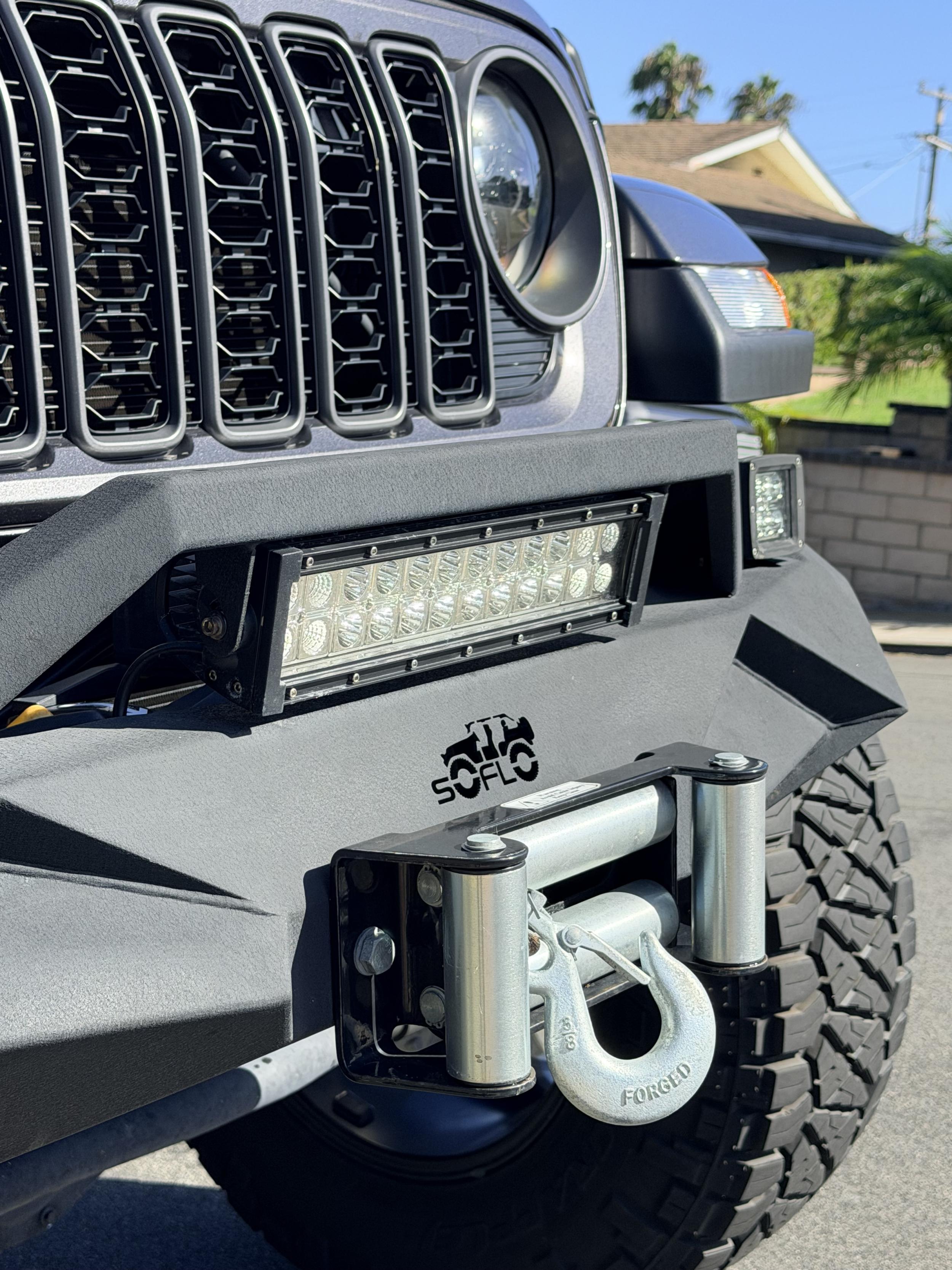 2025 Jeep Gladiator Sport S