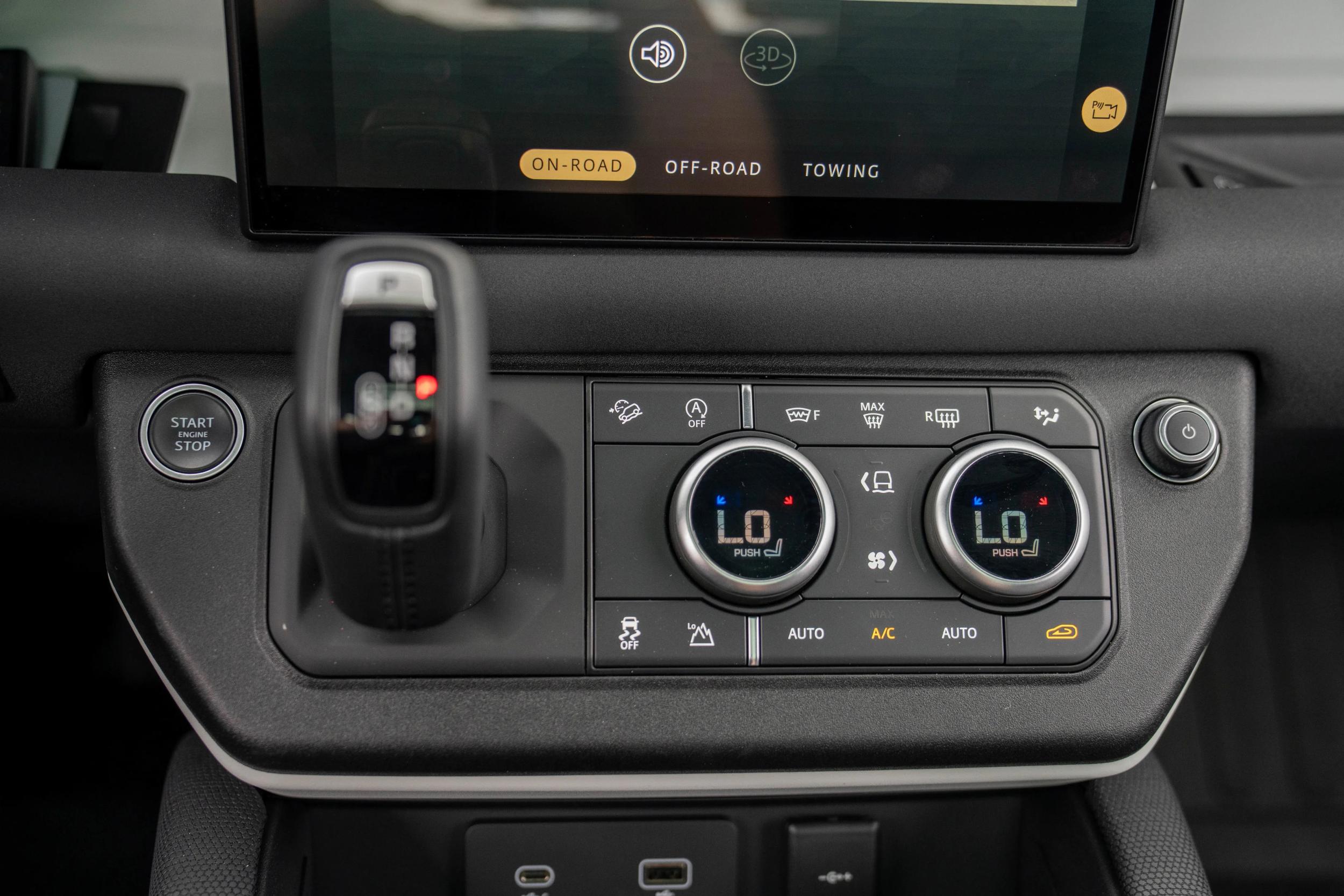 2022 Land Rover Defender 90 X-Dynamic S