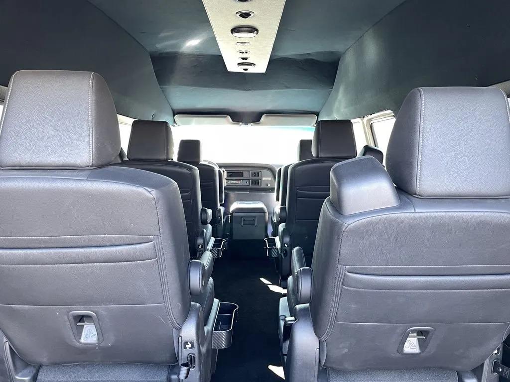 1989 Ford Econoline E-150 Cargo Van