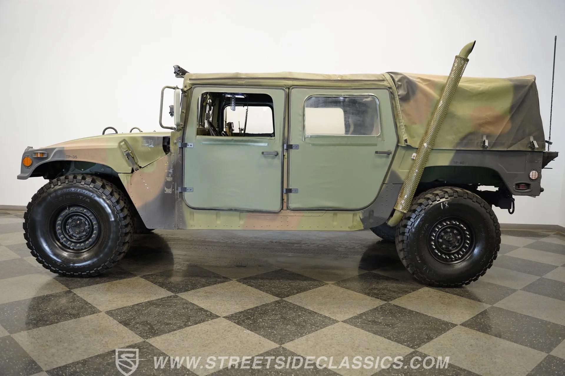 2002 AM General M1123 - 2