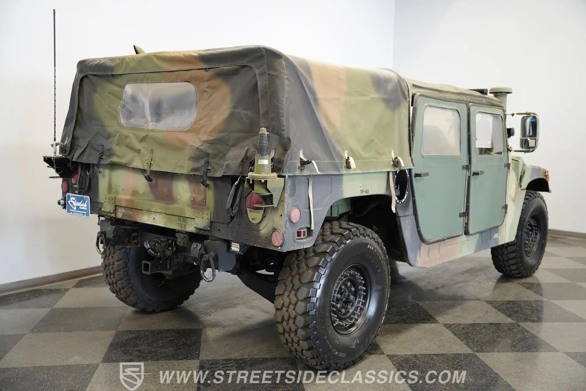 2002 AM General M1123