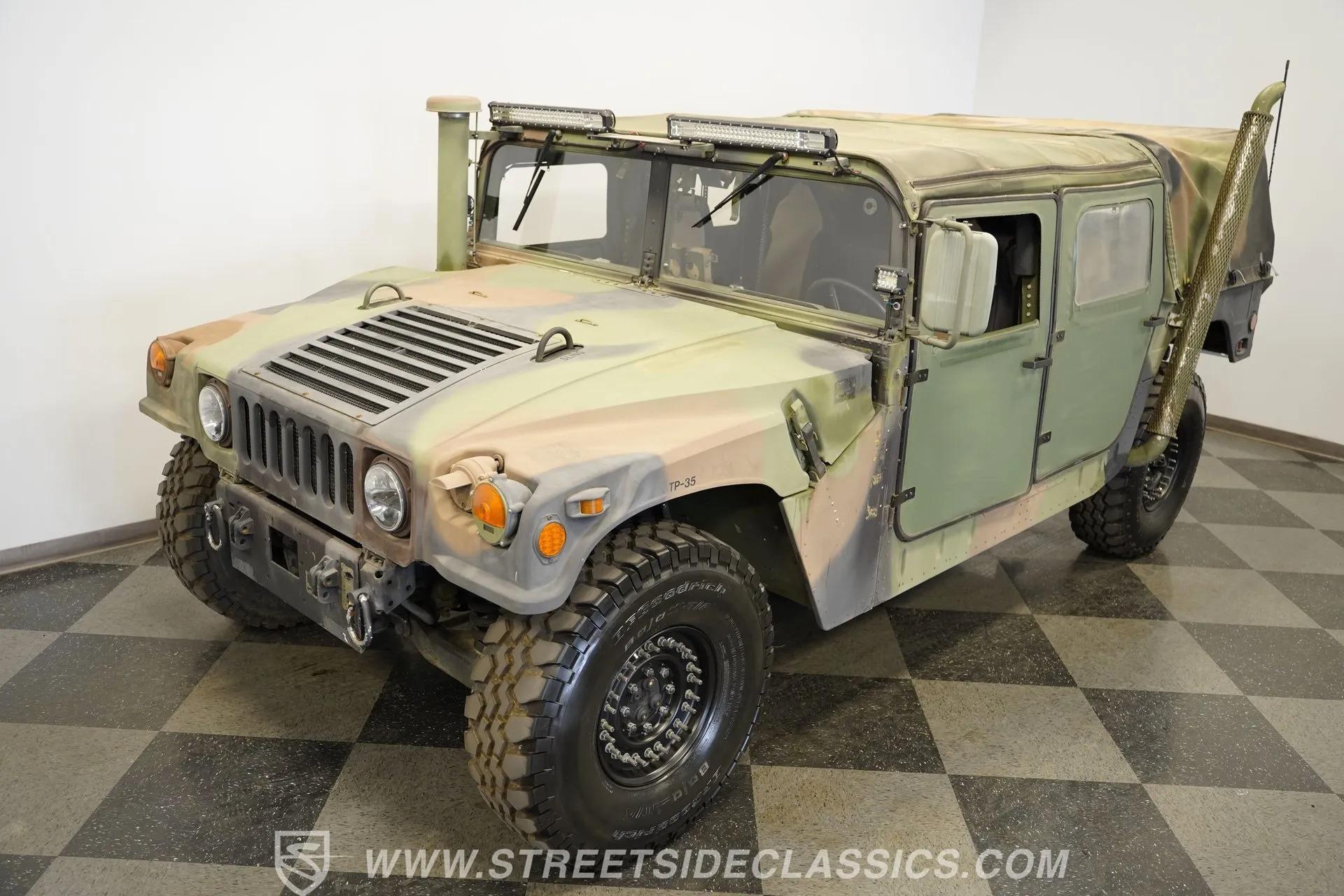 2002 AM General M1123