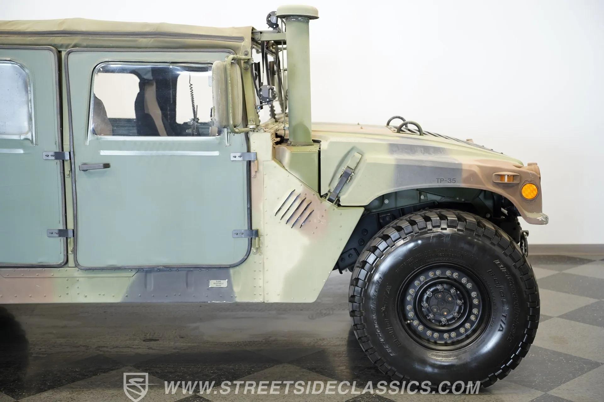 2002 AM General M1123