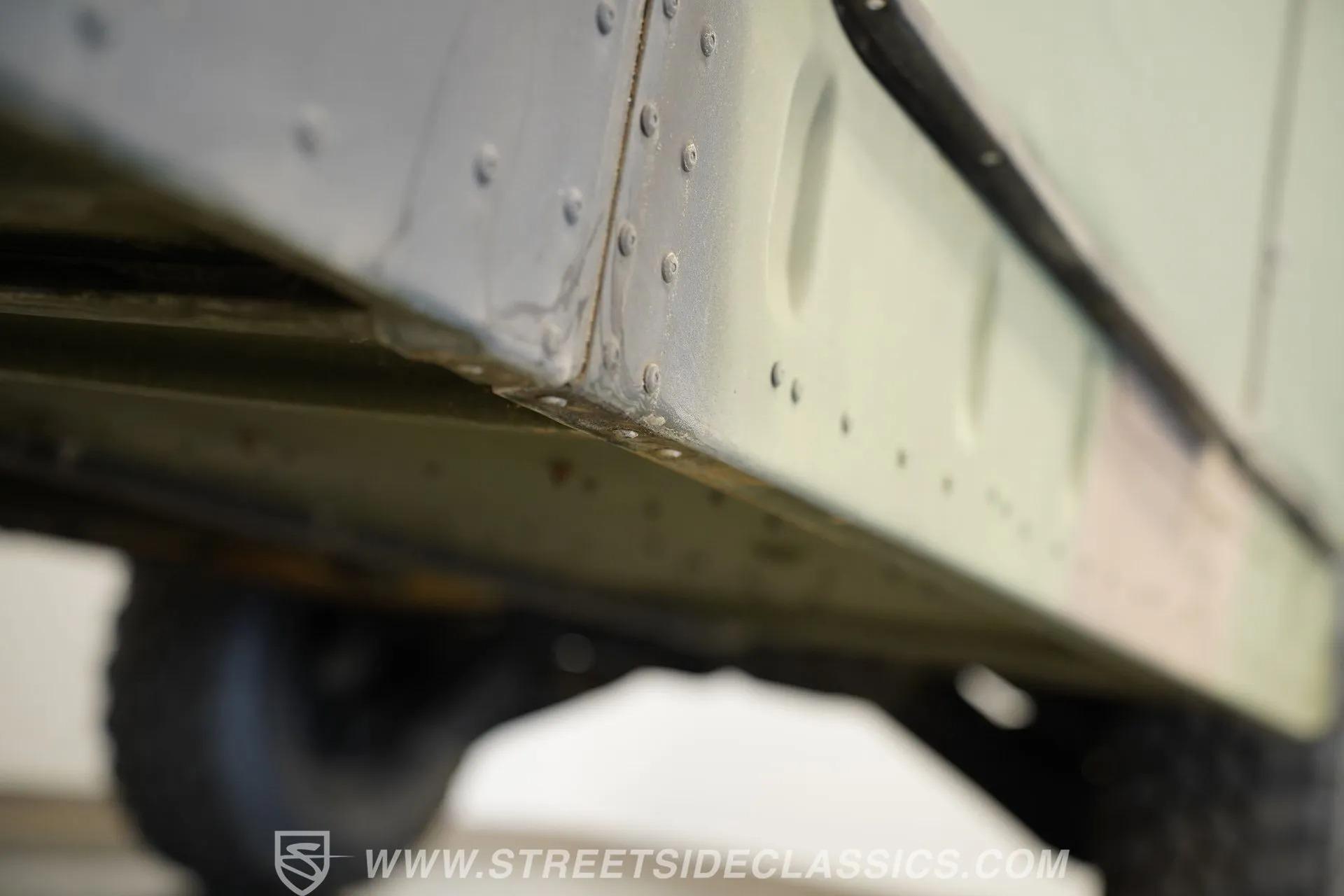 2002 AM General M1123