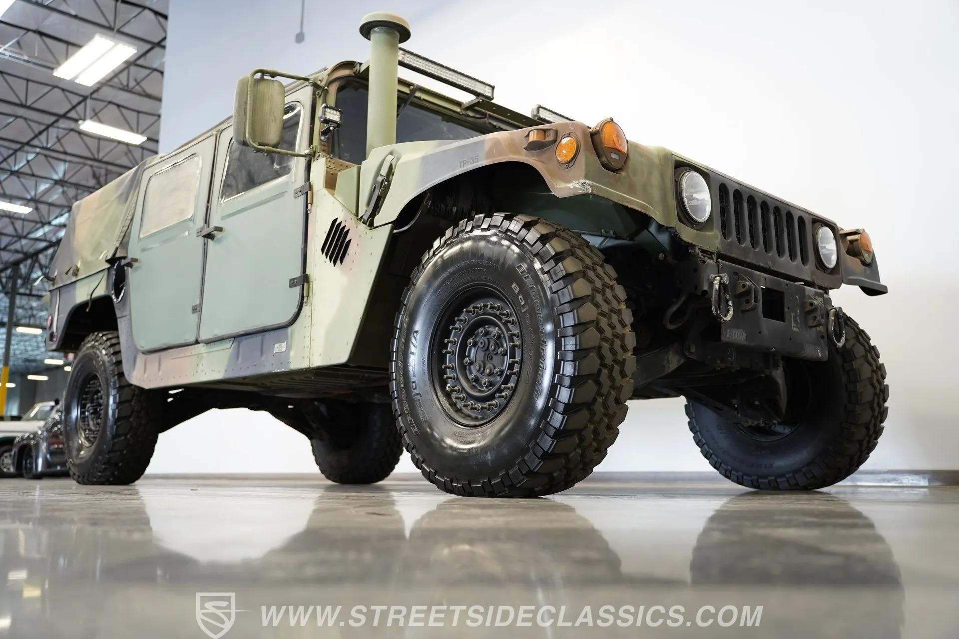 2002 AM General M1123