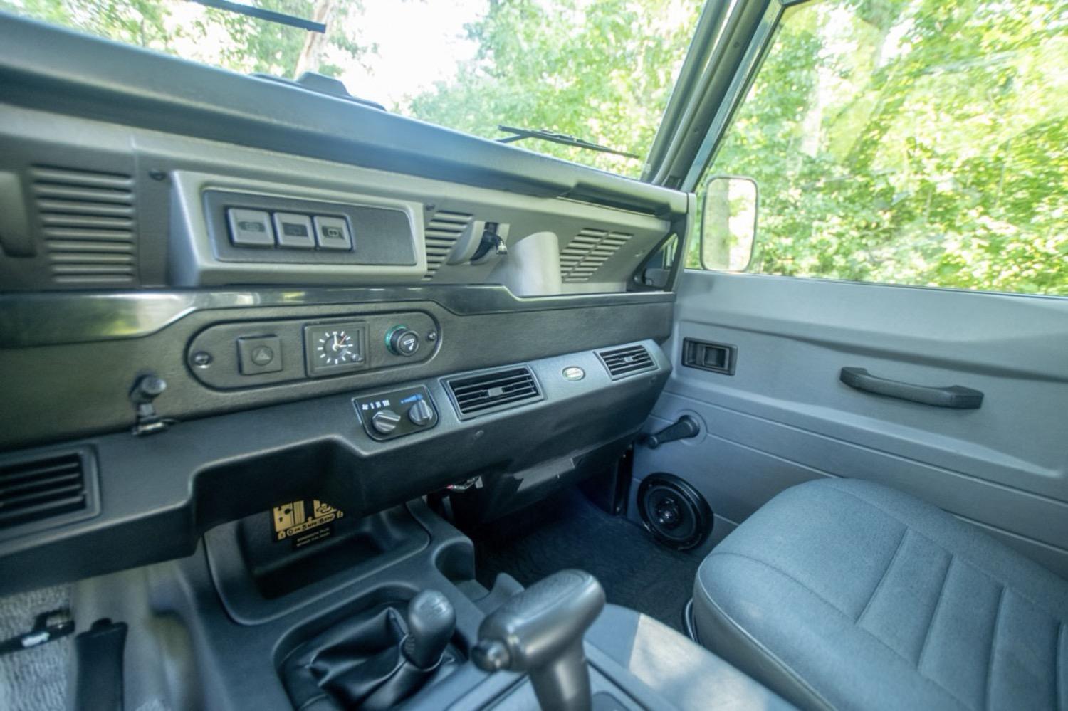 1997 Land Rover Defender NAS