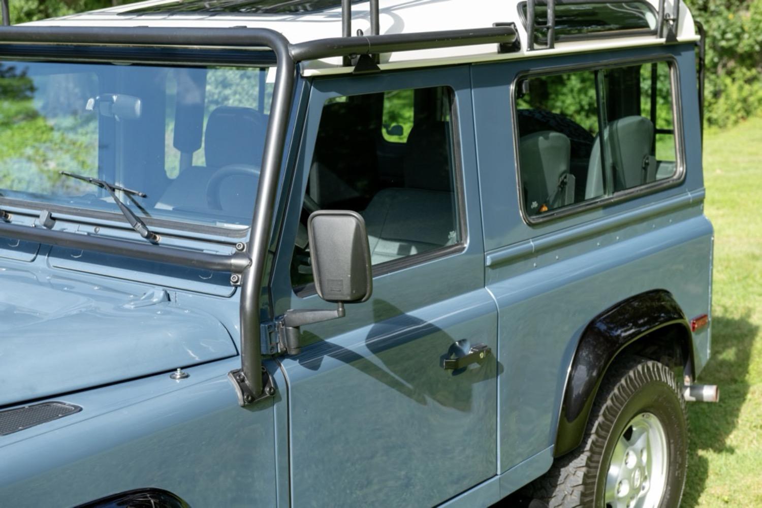 1997 Land Rover Defender NAS