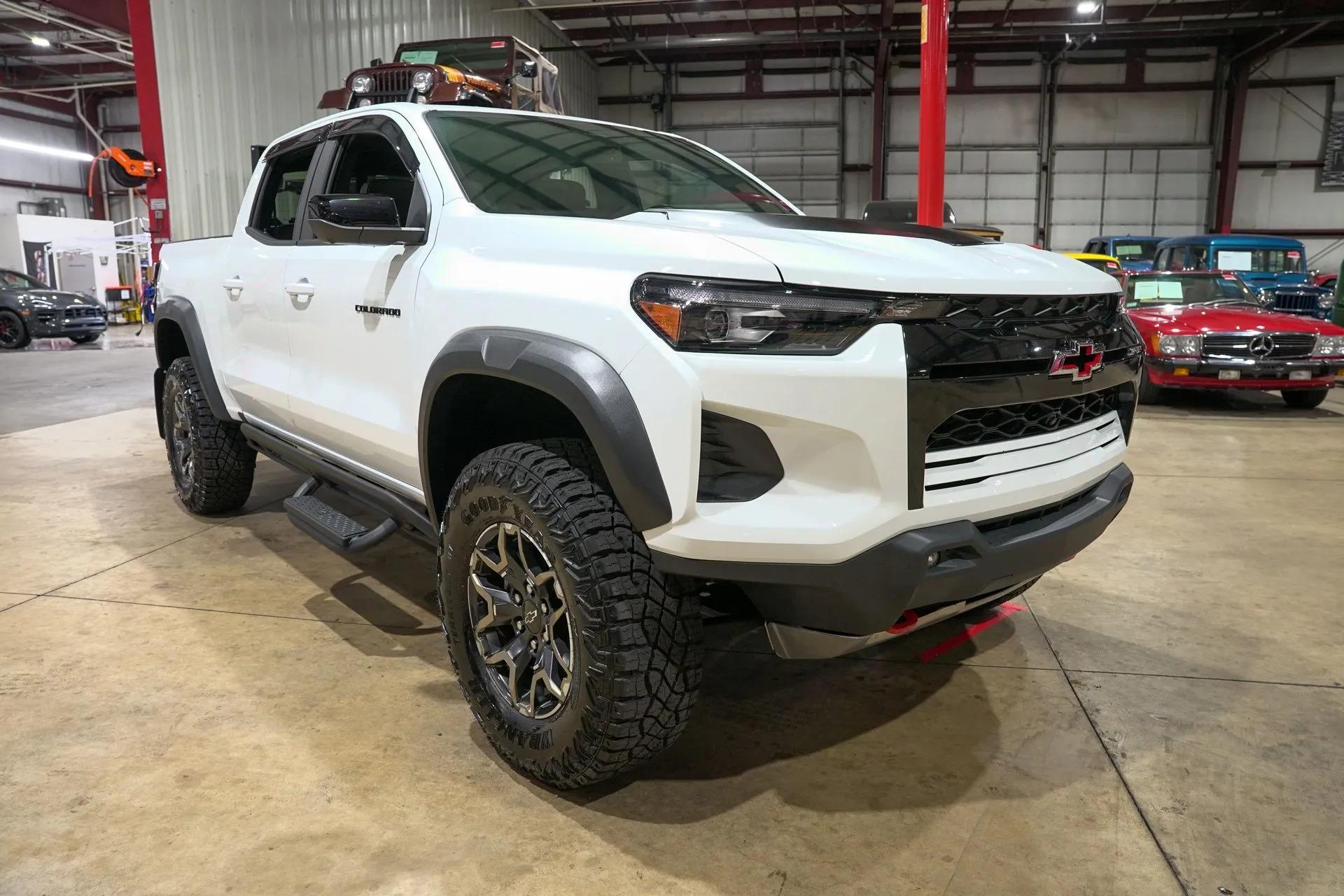 2024 Chevrolet Colorado ZR2