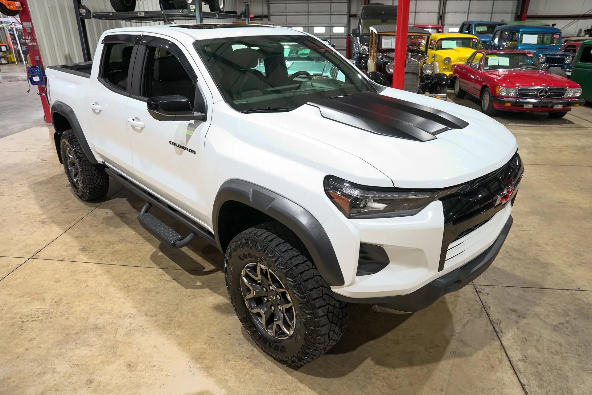 2024 Chevrolet Colorado ZR2