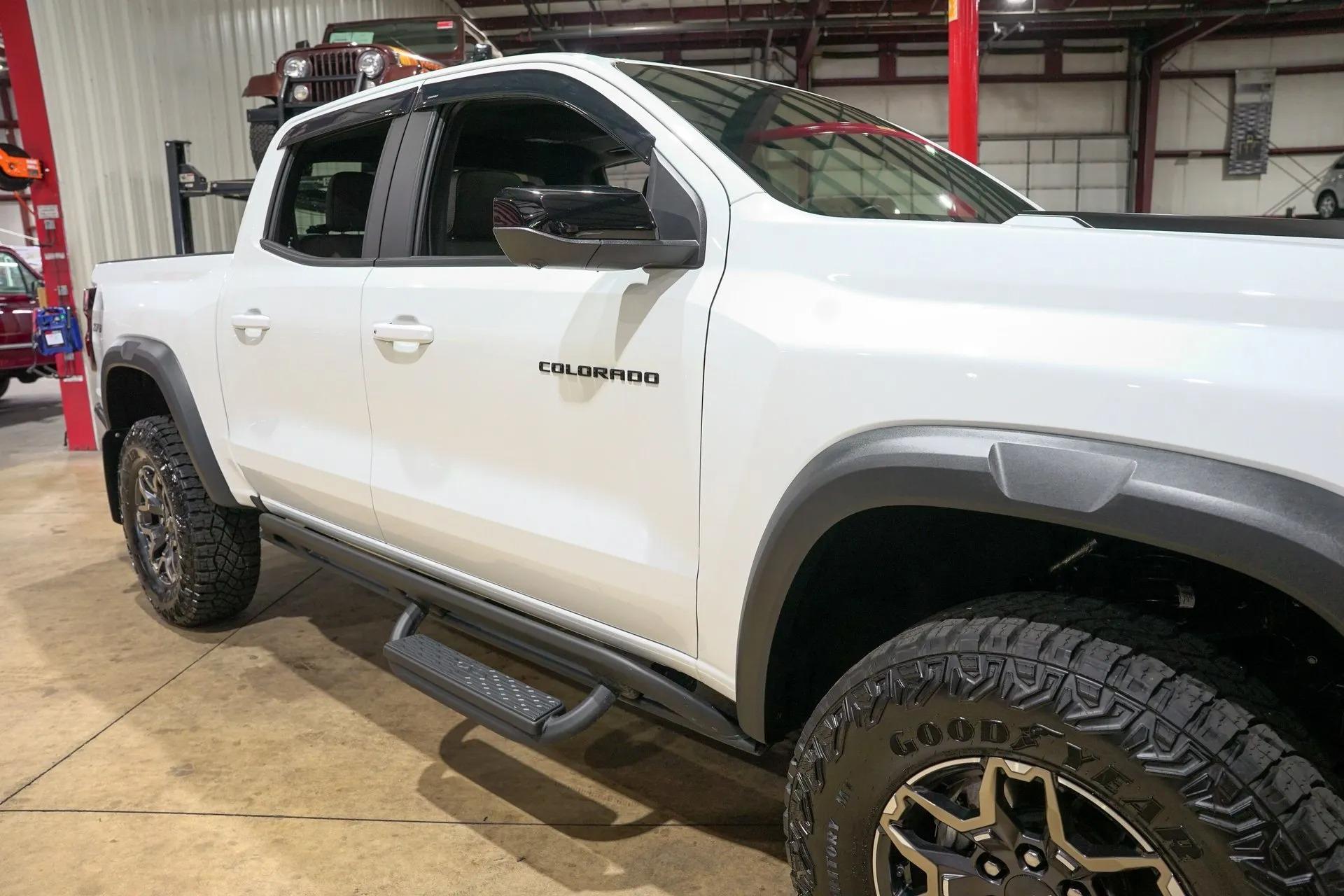 2024 Chevrolet Colorado ZR2