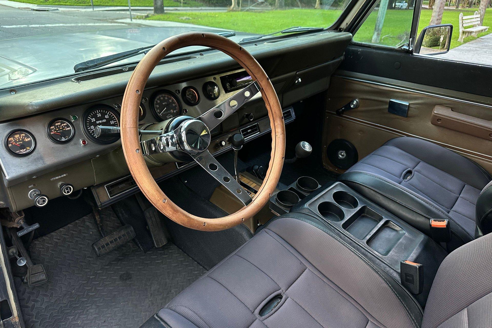 1978 International Scout II Traveler