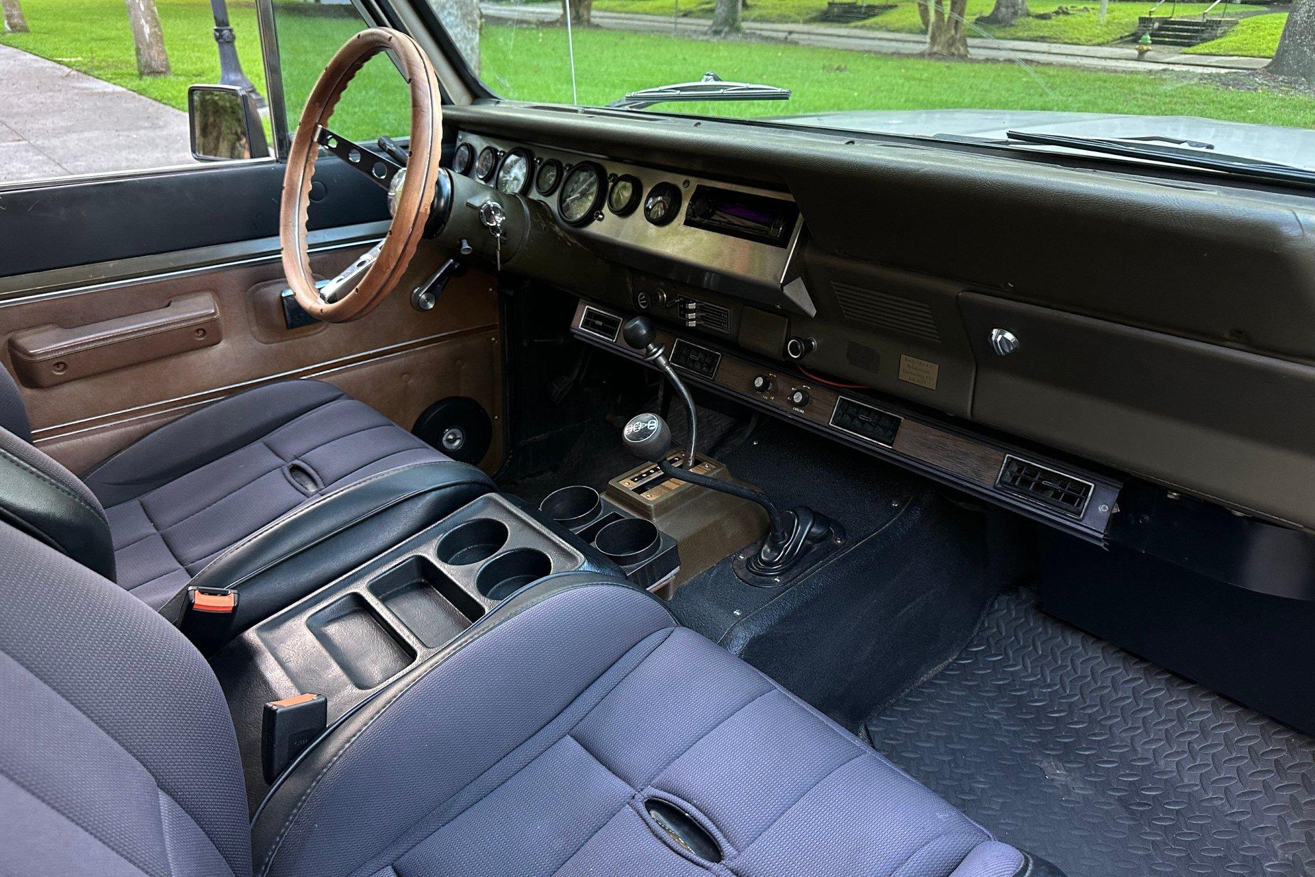 1978 International Scout II Traveler - 5