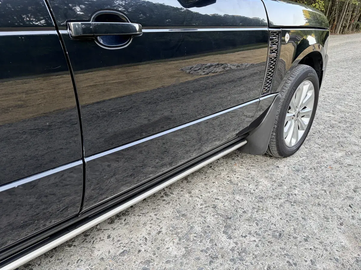 2012 Land Rover Range Rover HSE Lux