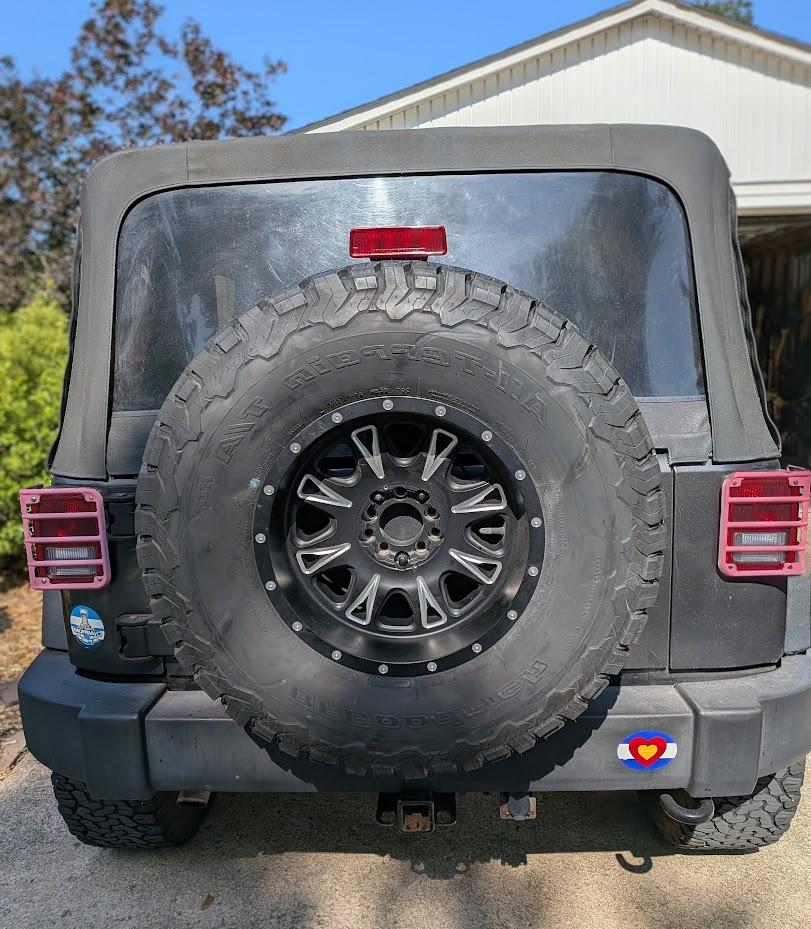 2016 Jeep Wrangler Sport S - 3