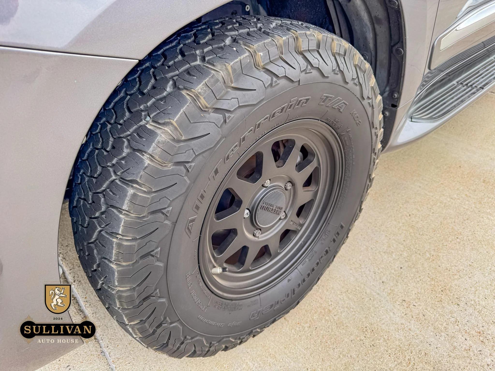 2014 Lexus LX 570