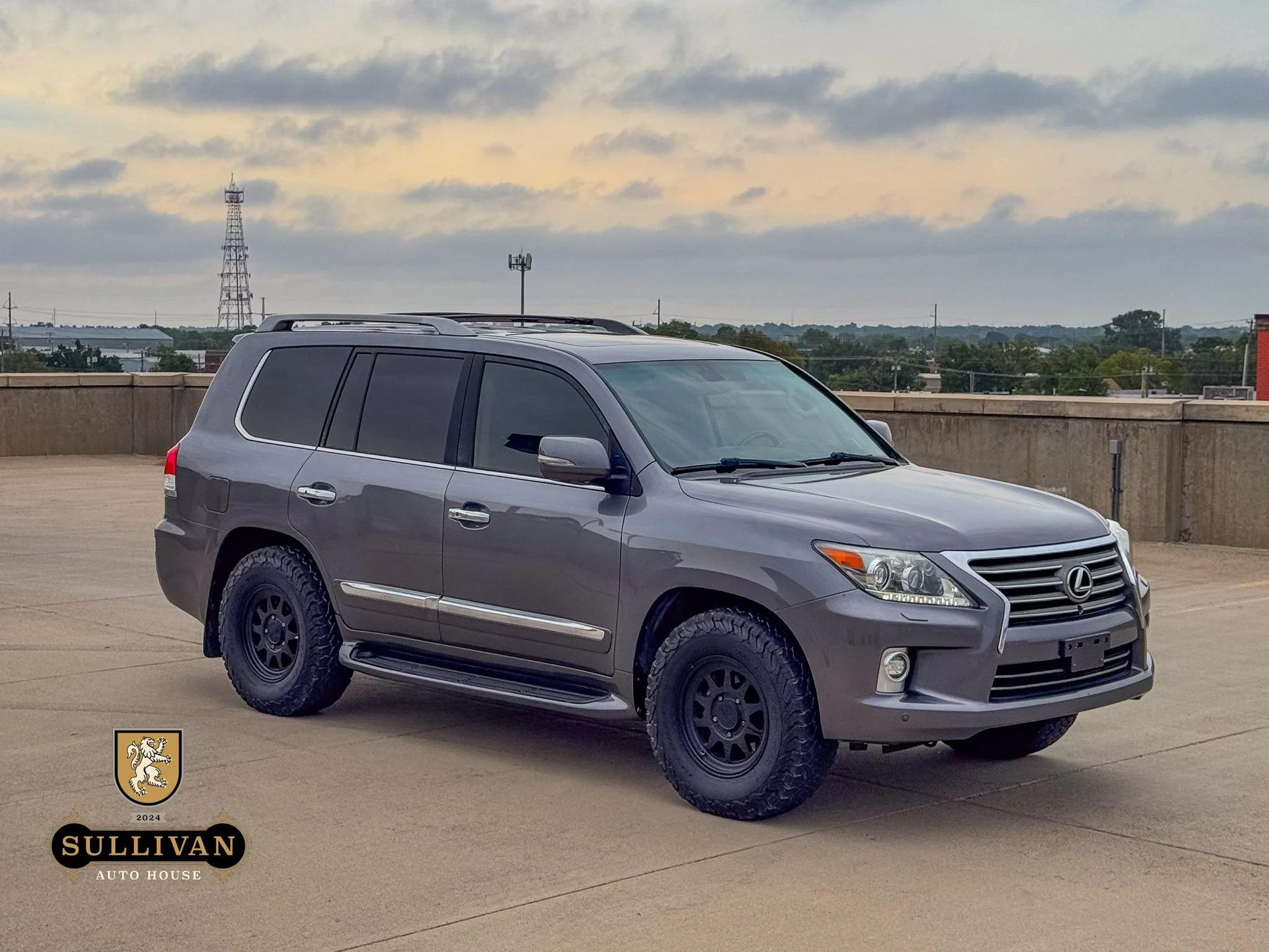 2014 Lexus LX 570