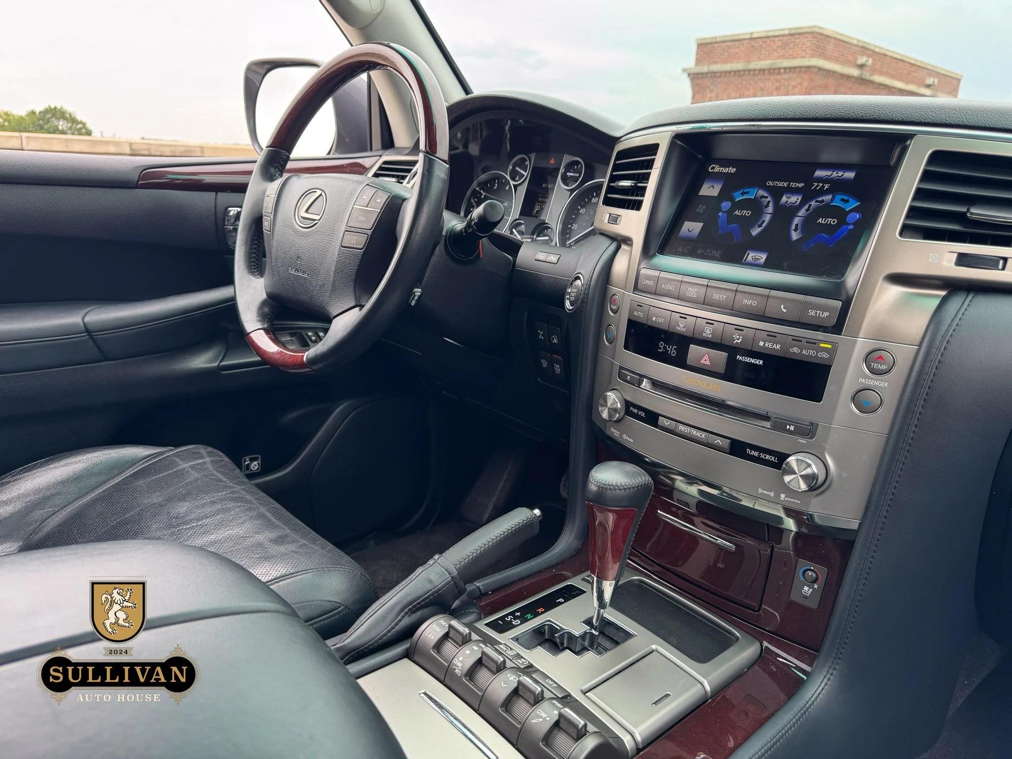 2014 Lexus LX 570