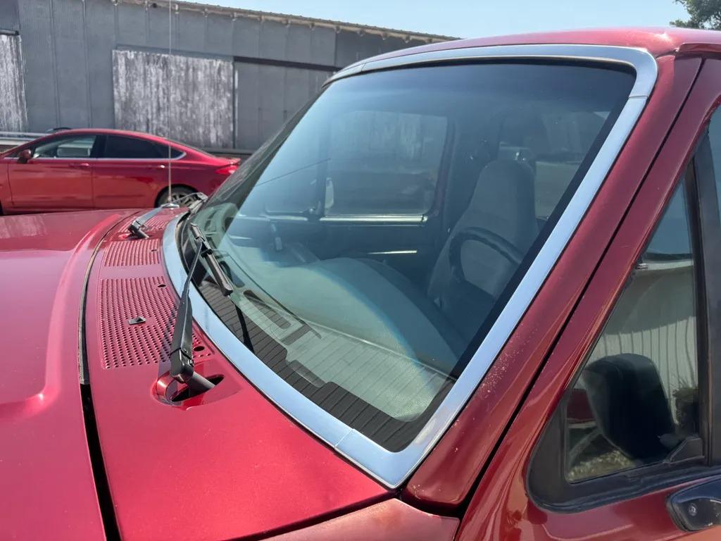1996 Ford F-150 XL