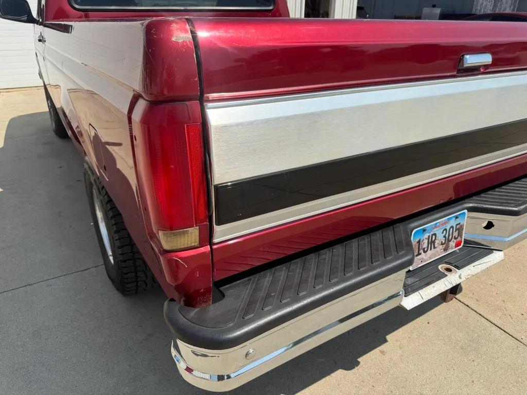 1996 Ford F-150 XL
