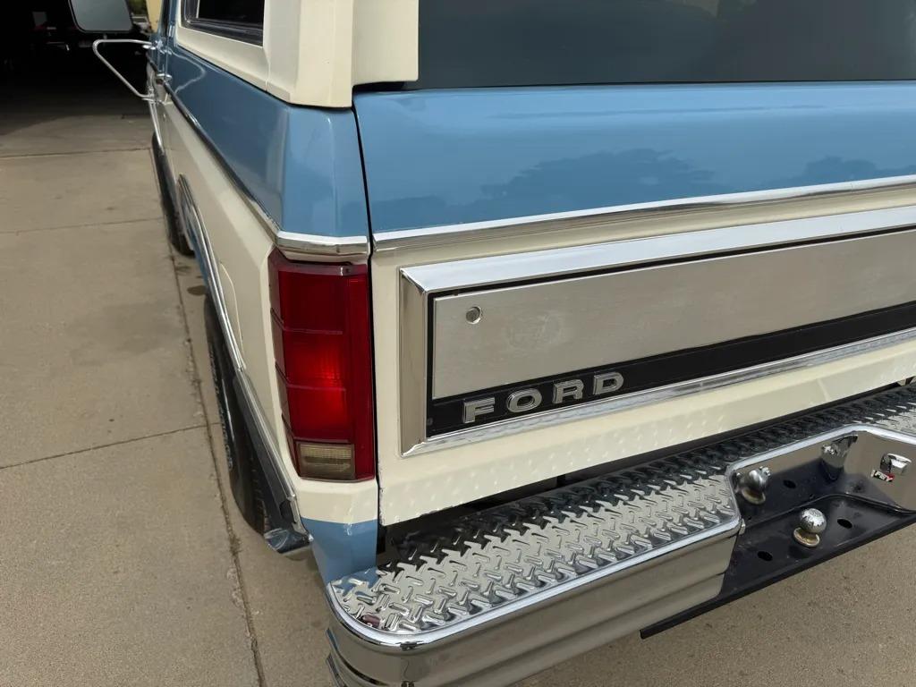1981 Ford Bronco Custom