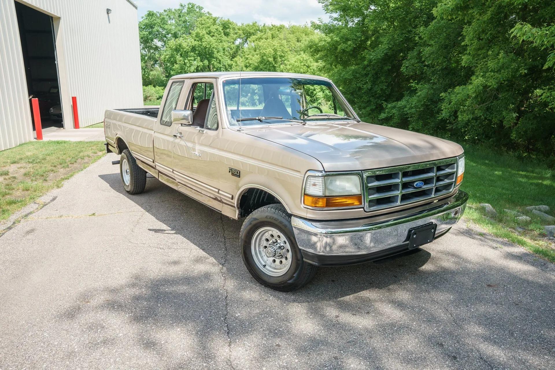 1993 Ford F-150 XLT