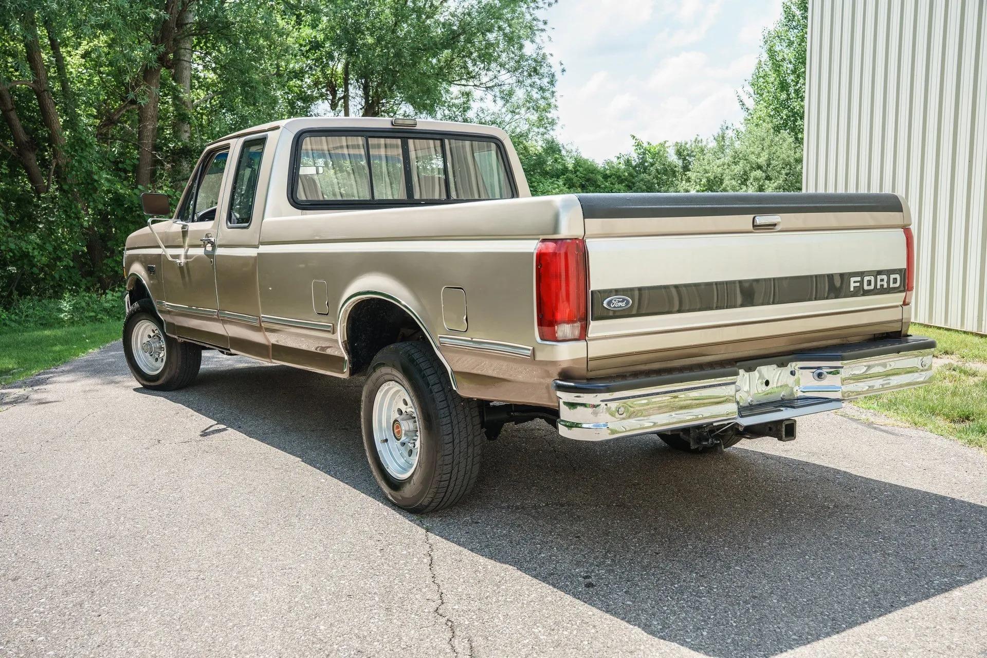 1993 Ford F-150 XLT