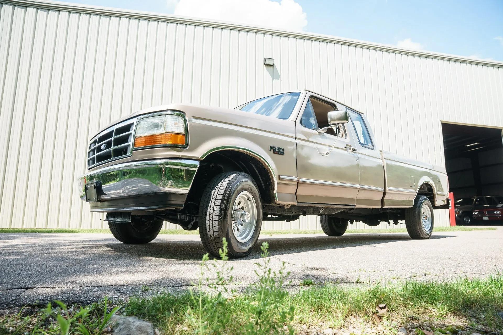 1993 Ford F-150 XLT