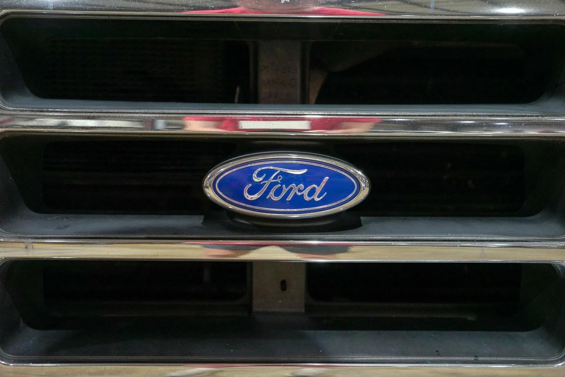 1993 Ford F-150 XLT